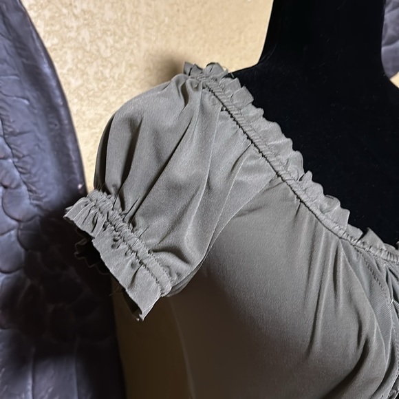 Jessica Dress With Ruffles - Picture 3 of 7